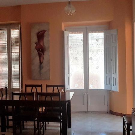 Piso Romantico Y Espacioso Tremp Εξωτερικό φωτογραφία